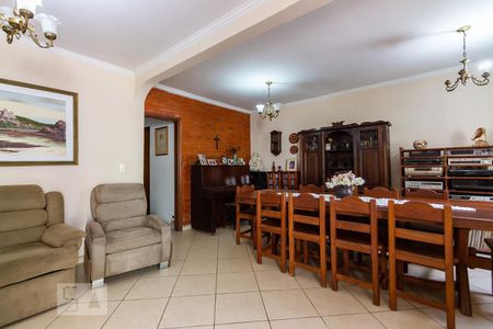 Sala de casa à venda com 4 quartos, 150m² em Vila Yara, Osasco