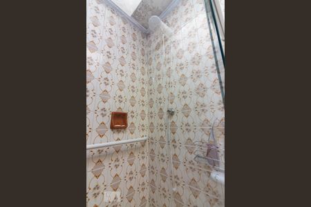 Casa à venda com 150m², 4 quartos e 3 vagas Casa à venda com 150m², 4 quartos e 3 vagasBanheiro