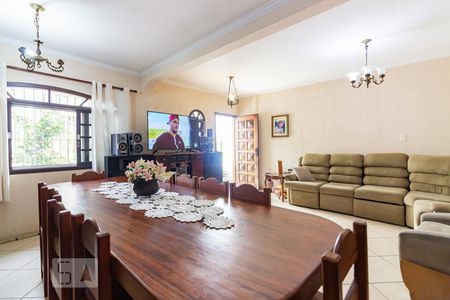 Sala de casa à venda com 4 quartos, 150m² em Vila Yara, Osasco