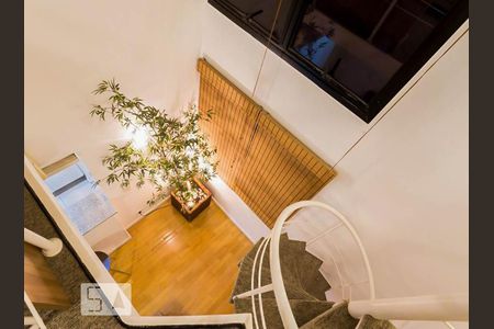 Escada de kitnet/studio à venda com 1 quarto, 52m² em Vila Olímpia, São Paulo