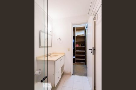 Studio à venda com 52m², 1 quarto e 1 vagaBanheiro