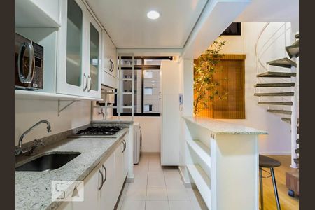 Cozinha de kitnet/studio à venda com 1 quarto, 52m² em Vila Olímpia, São Paulo