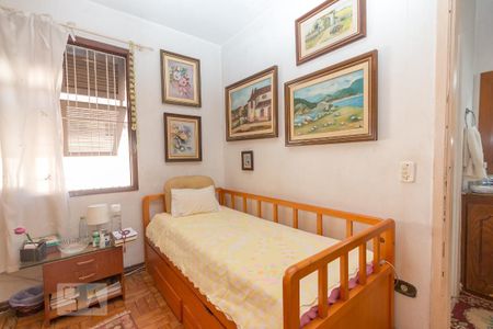 Casa à venda com 105m², 3 quartos e 2 vagasQuarto 2