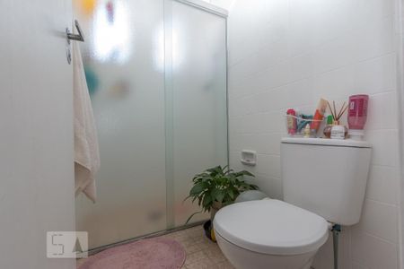 Casa à venda com 105m², 3 quartos e 2 vagasBanheiro