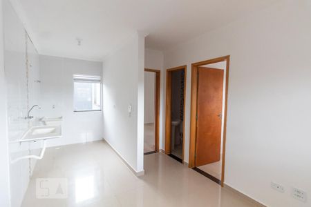 Sala de apartamento para alugar com 2 quartos, 48m² em Parque das Paineiras, São Paulo