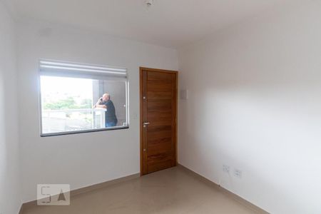 Sala de apartamento para alugar com 2 quartos, 48m² em Parque das Paineiras, São Paulo