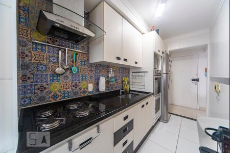 Apartamento para alugar com 74m², 2 quartos e 2 vagas Apartamento para alugar com 74m², 2 quartos e 2 vagasCozinha