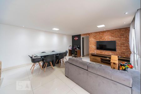 Sala de apartamento para alugar com 2 quartos, 74m² em Campestre, Santo André