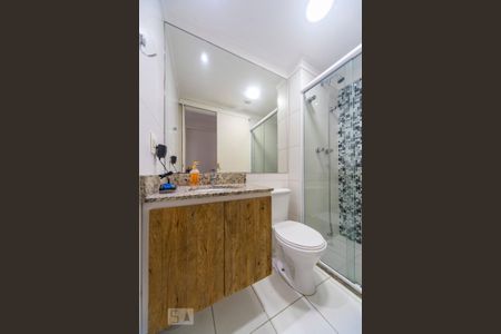 Apartamento para alugar com 74m², 2 quartos e 2 vagas Apartamento para alugar com 74m², 2 quartos e 2 vagasBanheiro