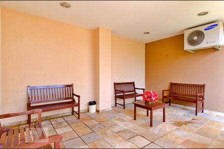 Apartamento para alugar com 74m², 2 quartos e 2 vagas Apartamento para alugar com 74m², 2 quartos e 2 vagasÁrea comum