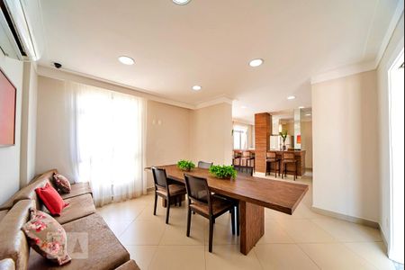 Apartamento para alugar com 74m², 2 quartos e 2 vagas Apartamento para alugar com 74m², 2 quartos e 2 vagasÁrea comum - Salão de festas