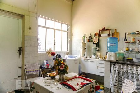 Casa à venda com 550m², 2 quartos e sem vagaCozinha