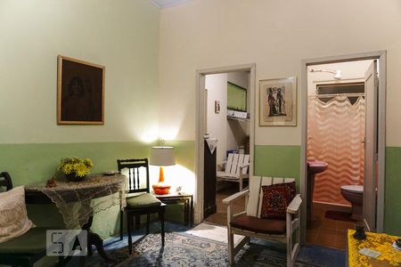 Sala de casa à venda com 2 quartos, 550m² em Itanhangá, Rio de Janeiro