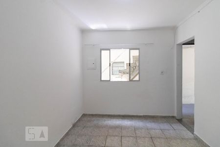 Sala de casa para alugar com 1 quarto, 45m² em Vila Sabrina, São Paulo