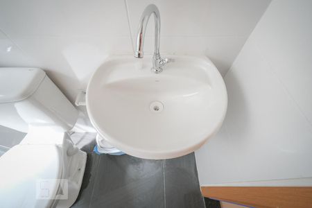 Apartamento para alugar com 42m², 2 quartos e 1 vaga Apartamento para alugar com 42m², 2 quartos e 1 vagaDetalhe do banheiro