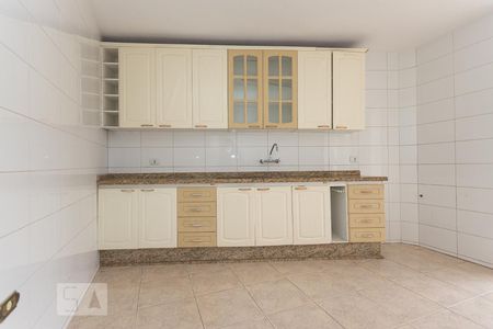 Casa para alugar com 160m², 2 quartos e 6 vagas Casa para alugar com 160m², 2 quartos e 6 vagasCozinha