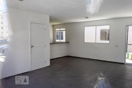 Apartamento para alugar com 60m², 2 quartos e 1 vaga Apartamento para alugar com 60m², 2 quartos e 1 vagaÁrea comum - Salão de festas