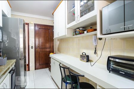 Apartamento à venda com 80m², 2 quartos e 1 vaga Apartamento à venda com 80m², 2 quartos e 1 vagaCozinha