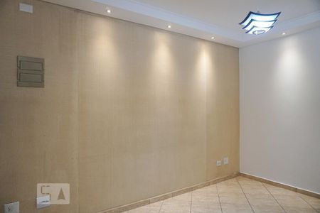 Sala de casa para alugar com 3 quartos, 75m² em Jardim Arize, São Paulo