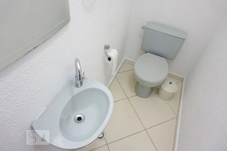 Lavabo de casa para alugar com 3 quartos, 75m² em Jardim Arize, São Paulo