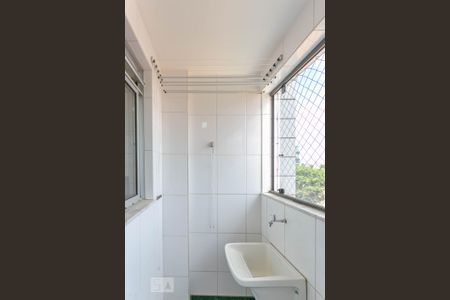 Apartamento à venda com 89m², 4 quartos e 2 vagas Apartamento à venda com 89m², 4 quartos e 2 vagasÁrea de Serviço