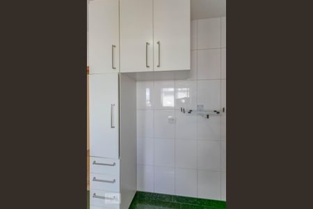 Apartamento à venda com 89m², 4 quartos e 2 vagas Apartamento à venda com 89m², 4 quartos e 2 vagasCozinha