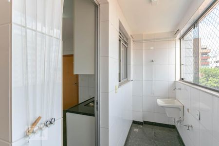 Apartamento à venda com 89m², 4 quartos e 2 vagas Apartamento à venda com 89m², 4 quartos e 2 vagasÁrea de Serviço
