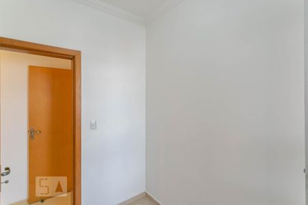 Apartamento à venda com 89m², 4 quartos e 2 vagas Apartamento à venda com 89m², 4 quartos e 2 vagasQuarto de Serviço