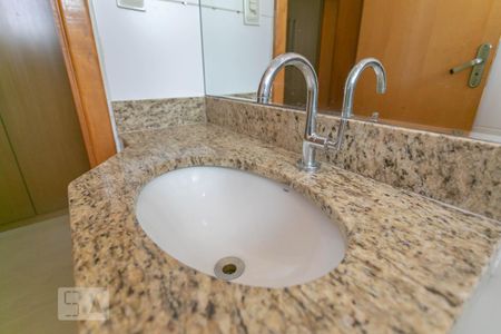 Apartamento à venda com 89m², 4 quartos e 2 vagas Apartamento à venda com 89m², 4 quartos e 2 vagasBanheiro da Suíte