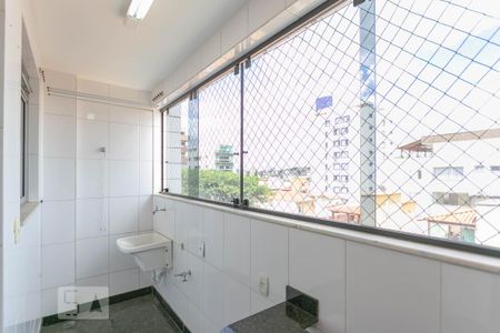Apartamento à venda com 89m², 4 quartos e 2 vagas Apartamento à venda com 89m², 4 quartos e 2 vagasÁrea de Serviço