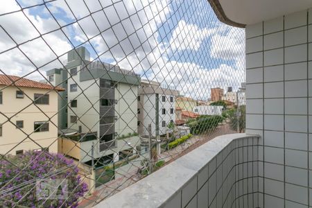 Apartamento à venda com 89m², 4 quartos e 2 vagas Apartamento à venda com 89m², 4 quartos e 2 vagasVaranda do Quarto Suite