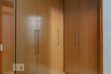 Apartamento à venda com 89m², 4 quartos e 2 vagas Apartamento à venda com 89m², 4 quartos e 2 vagasQuarto Suite