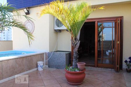 Apartamento à venda com 214m², 3 quartos e 2 vagas Apartamento à venda com 214m², 3 quartos e 2 vagasCobertura