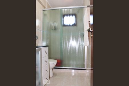 Apartamento à venda com 214m², 3 quartos e 2 vagas Apartamento à venda com 214m², 3 quartos e 2 vagasBanheiro 1