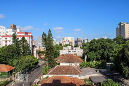 Apartamento à venda com 214m², 3 quartos e 2 vagas Apartamento à venda com 214m², 3 quartos e 2 vagasVista do quarto 2