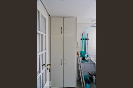 Apartamento à venda com 68m², 2 quartos e 1 vaga Apartamento à venda com 68m², 2 quartos e 1 vagaÁrea de Serviço