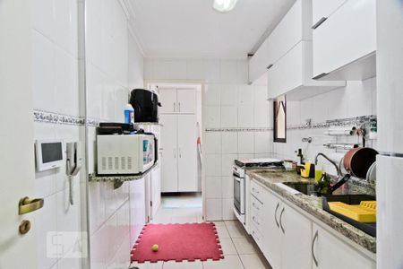 Apartamento à venda com 68m², 2 quartos e 1 vaga Apartamento à venda com 68m², 2 quartos e 1 vagaCozinha