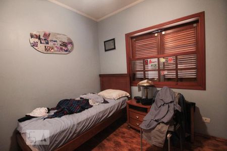 Casa à venda com 230m², 2 quartos e 4 vagasquarto 2