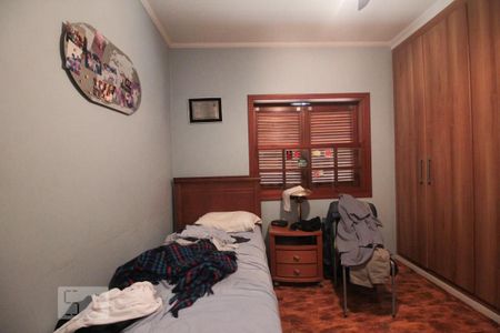 Casa à venda com 230m², 2 quartos e 4 vagasquarto 2