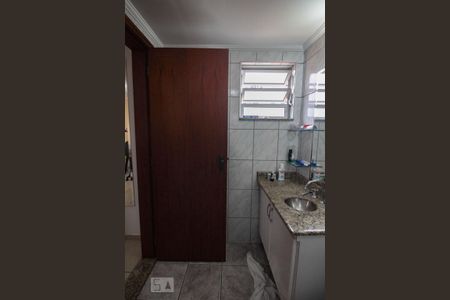Casa à venda com 230m², 2 quartos e 4 vagassuite quarto 3