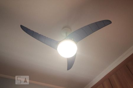 Casa à venda com 230m², 2 quartos e 4 vagasquarto 2