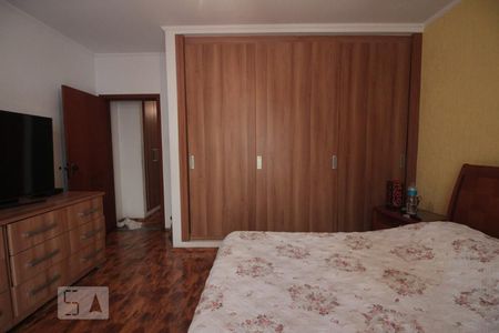 Casa à venda com 230m², 2 quartos e 4 vagasquarto 1