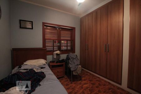 Casa à venda com 230m², 2 quartos e 4 vagasquarto 2