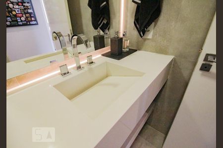 Apartamento à venda com 84m², 2 quartos e 2 vagassuite quarto 2