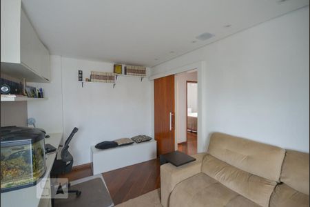 Apartamento à venda com 135m², 4 quartos e 2 vagasQuarto 4