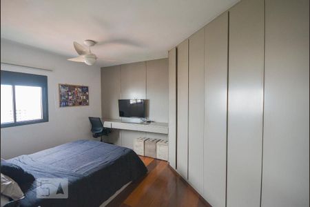 Apartamento à venda com 135m², 4 quartos e 2 vagasQuarto 3