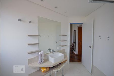 Apartamento à venda com 135m², 4 quartos e 2 vagasSuite Quarto 3