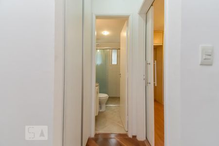 Corredor de apartamento para alugar com 1 quarto, 46m² em Santa Cecília, São Paulo