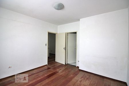 Casa à venda com 197m², 3 quartos e 2 vagasQuarto 2 - Suíte