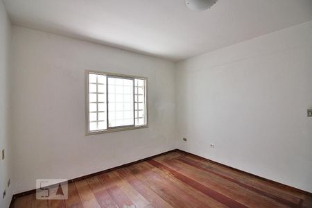 Casa à venda com 197m², 3 quartos e 2 vagasQuarto 2 - Suíte